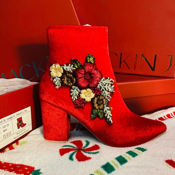 🚨🚨LAST PAIR ☝️👠 Red Ankle Booties - Picture 2 of 3